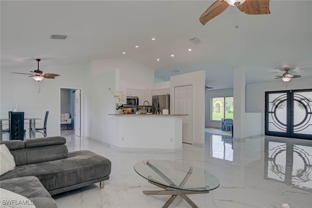 3039 NW 6th CT