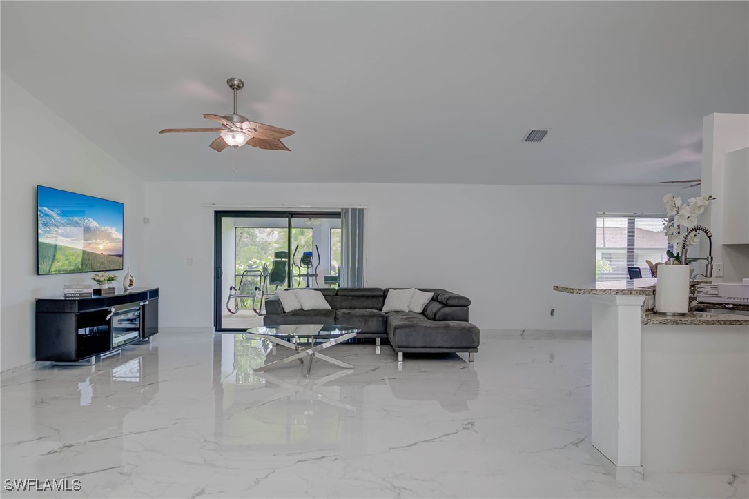 3039 NW 6th CT
