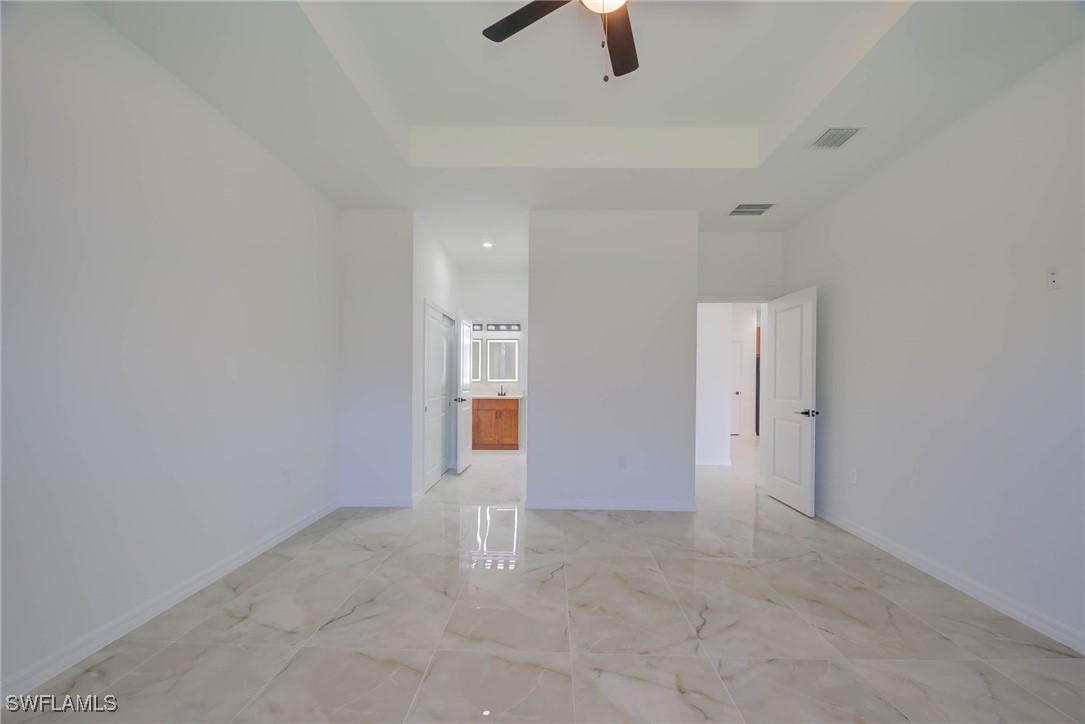 812 Jaguar BLVD