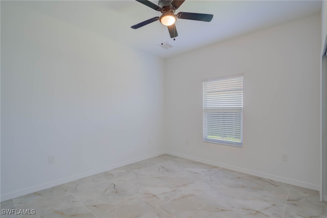 812 Jaguar BLVD