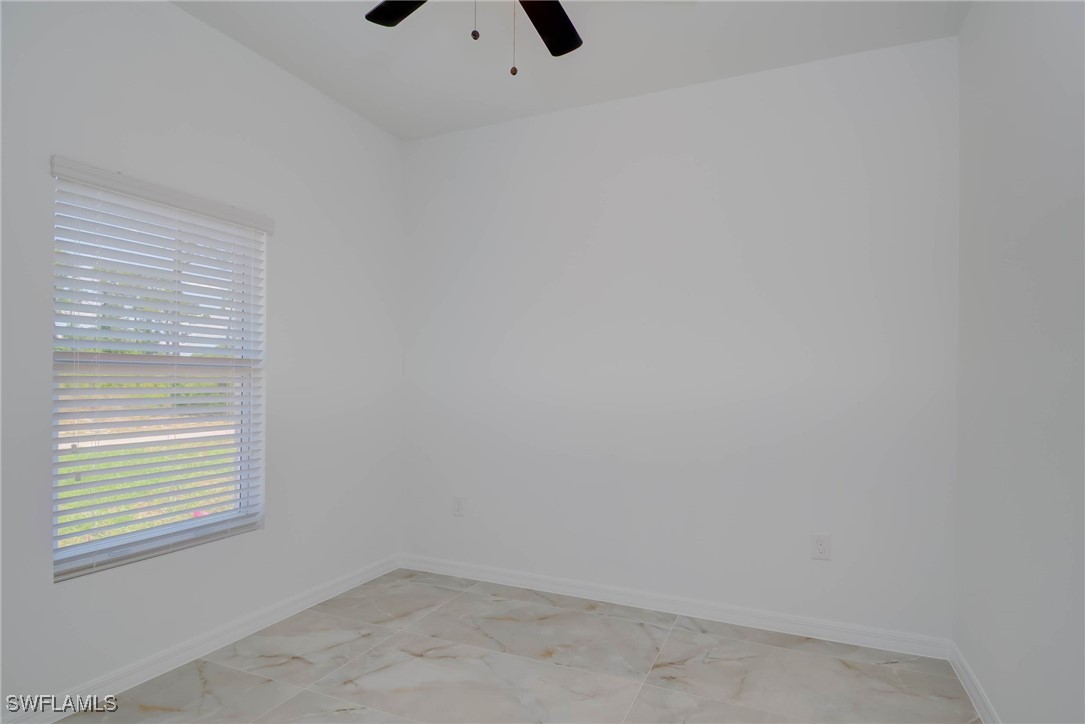 812 Jaguar BLVD
