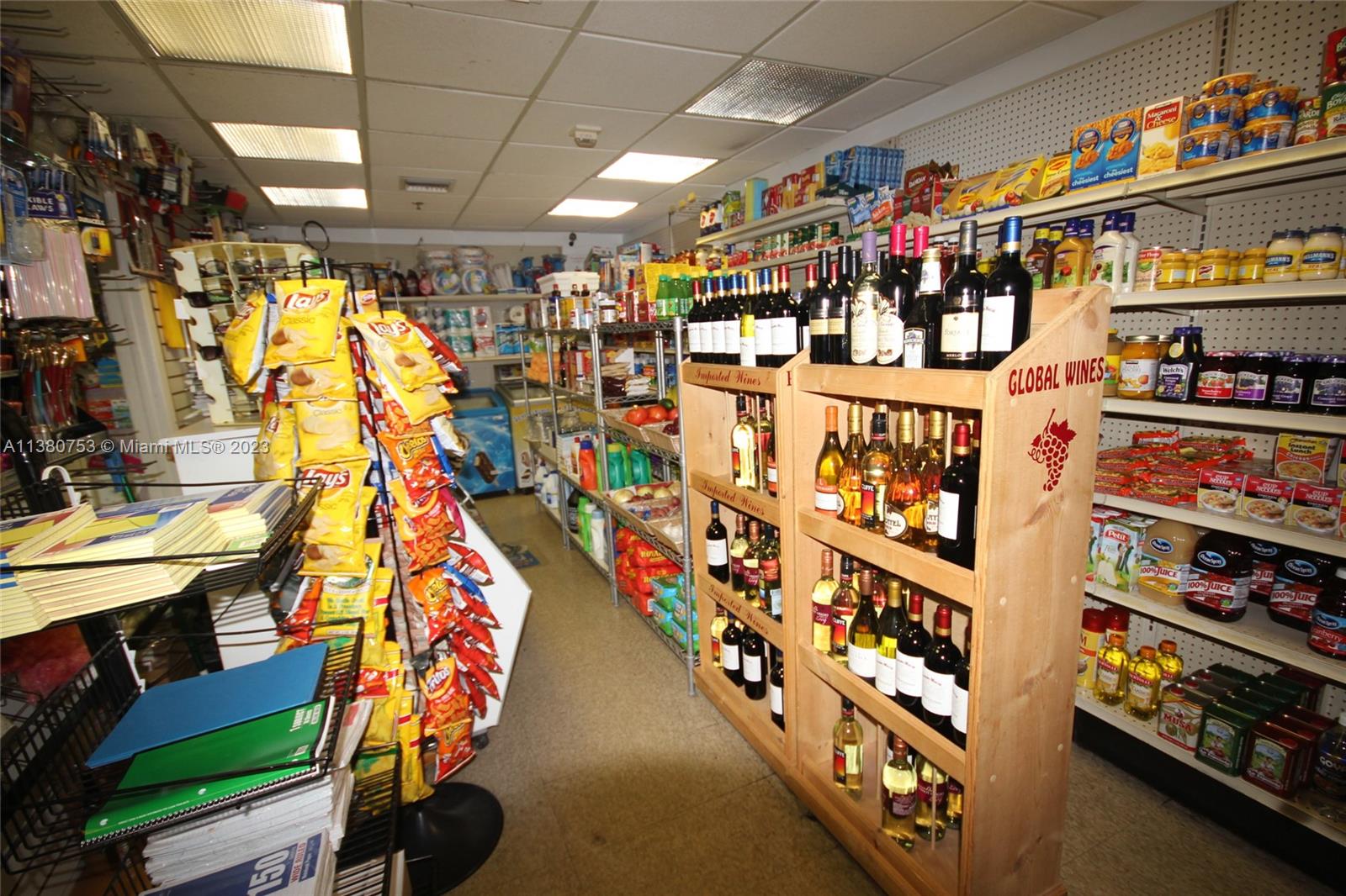 5151 Collins Ave # 422