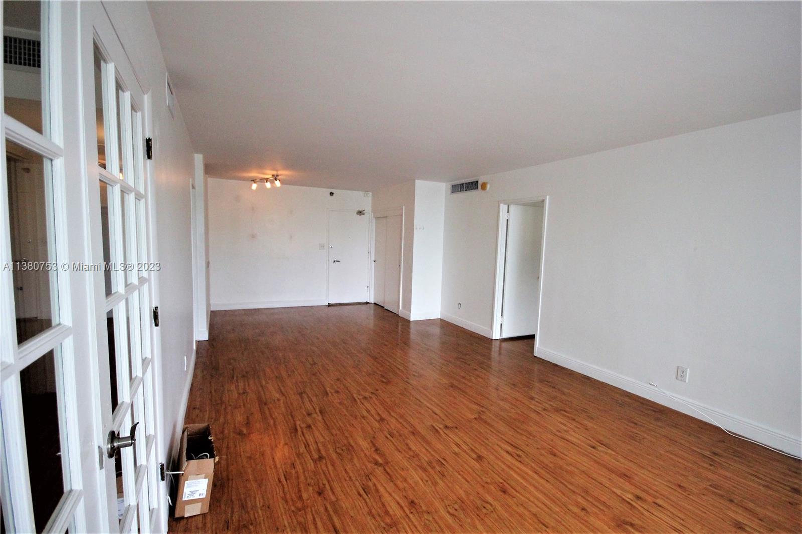 5151 Collins Ave # 422