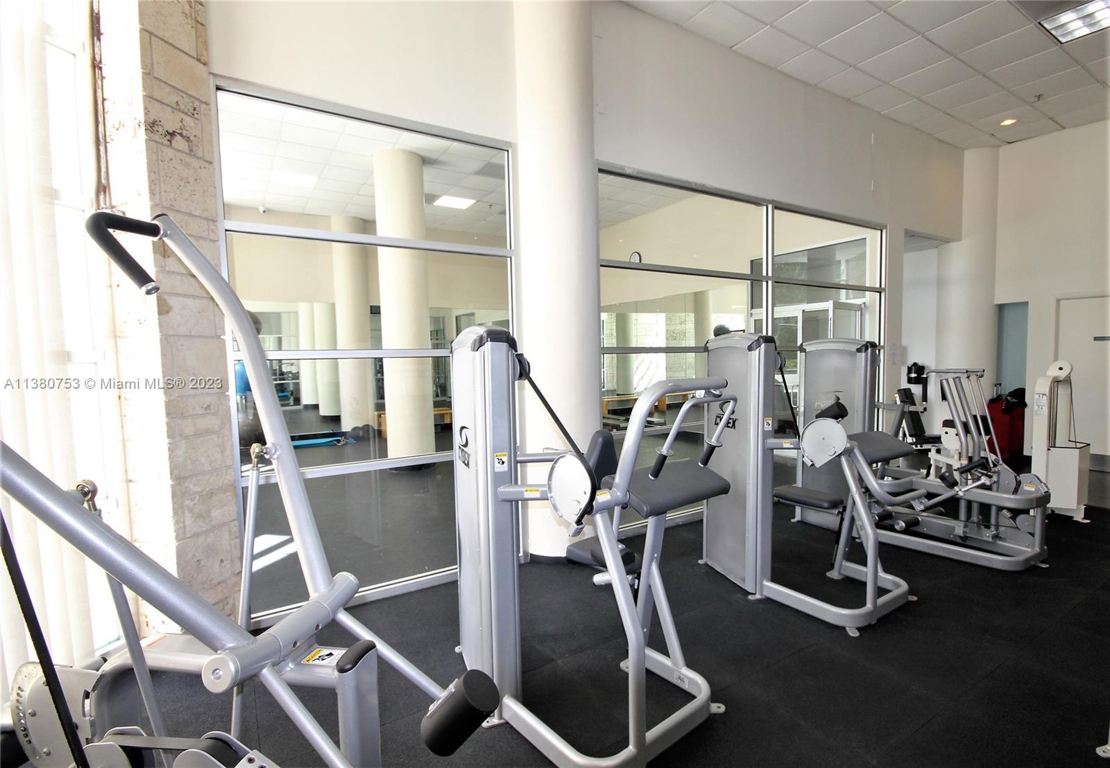 5151 Collins Ave # 422