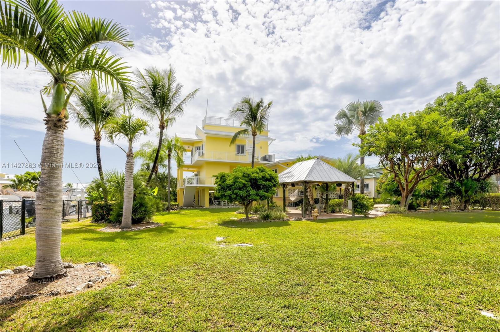 119 Harbor Dr & Adjacent Lot