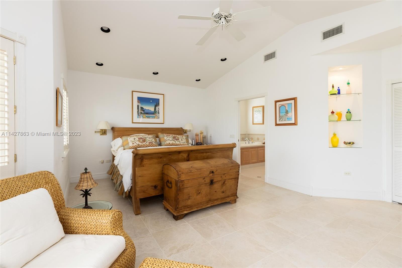 119 Harbor Dr & Adjacent Lot