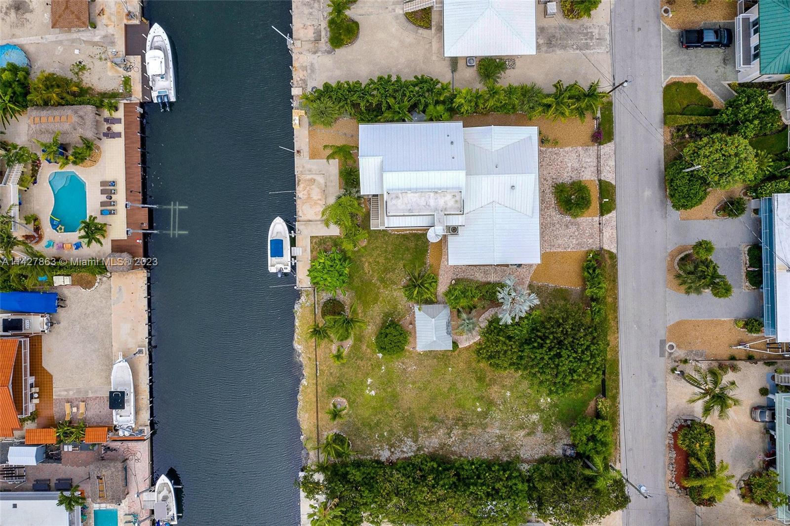 119 Harbor Dr & Adjacent Lot