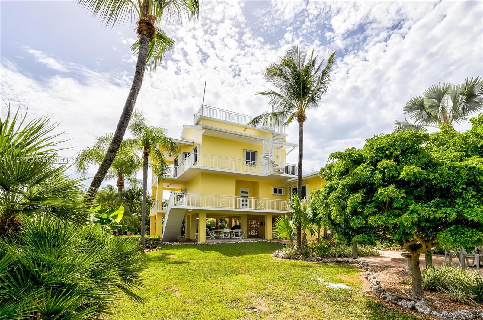 119 Harbor Dr & Adjacent Lot