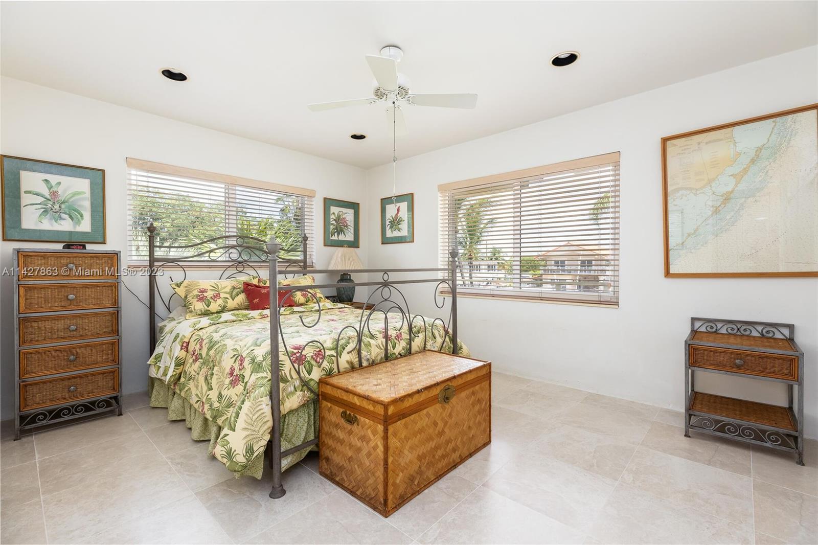 119 Harbor Dr & Adjacent Lot