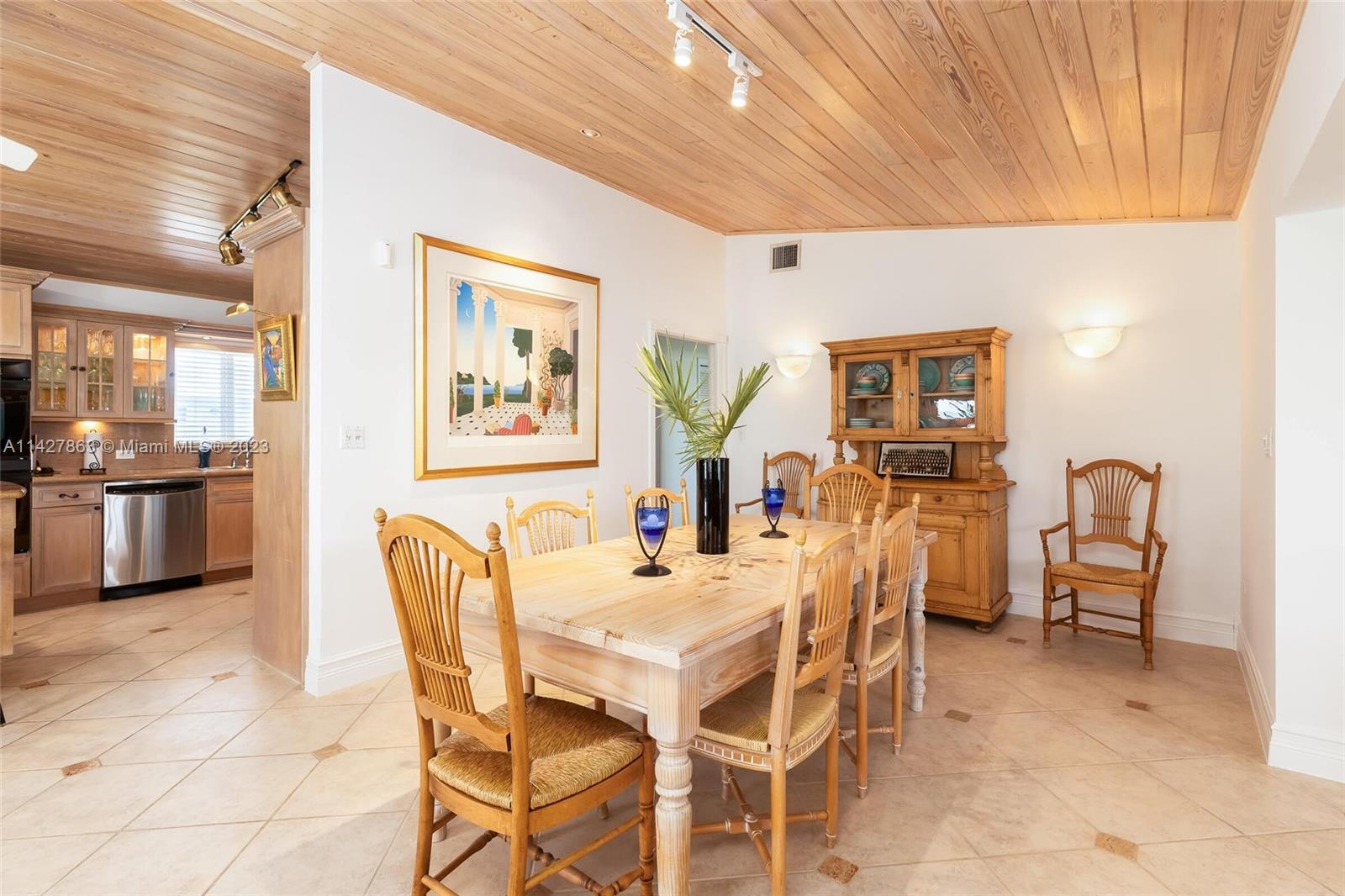 119 Harbor Dr & Adjacent Lot