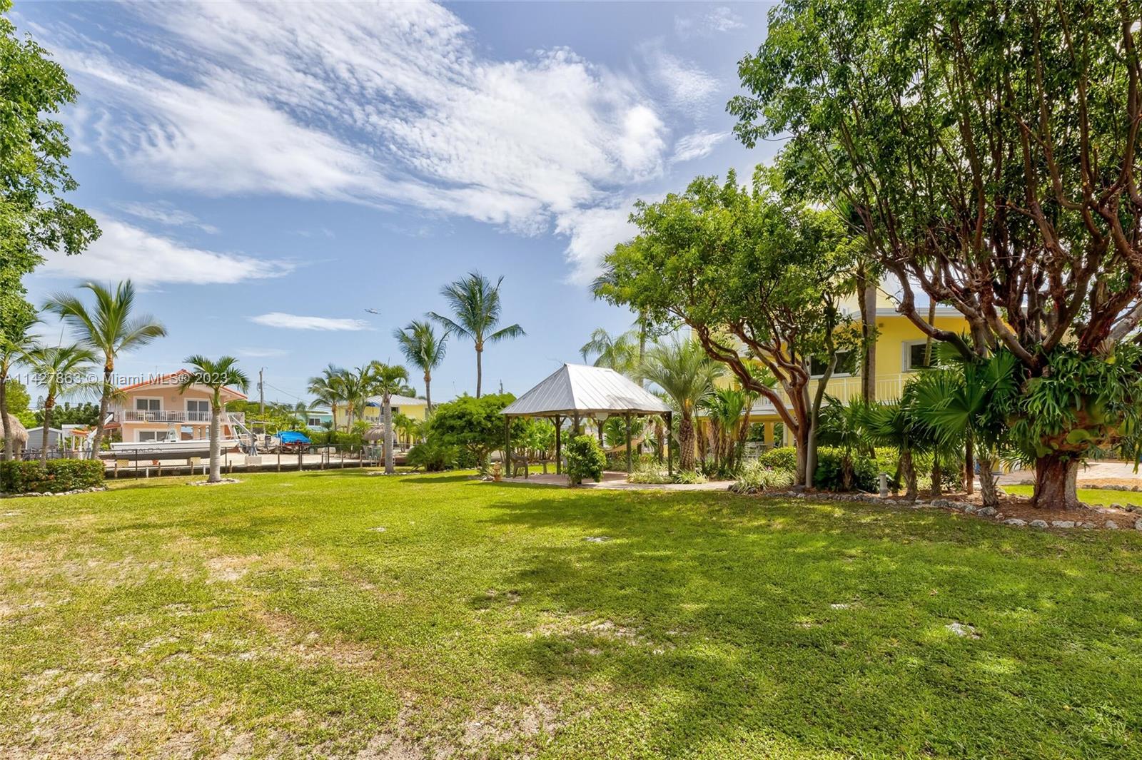 119 Harbor Dr & Adjacent Lot