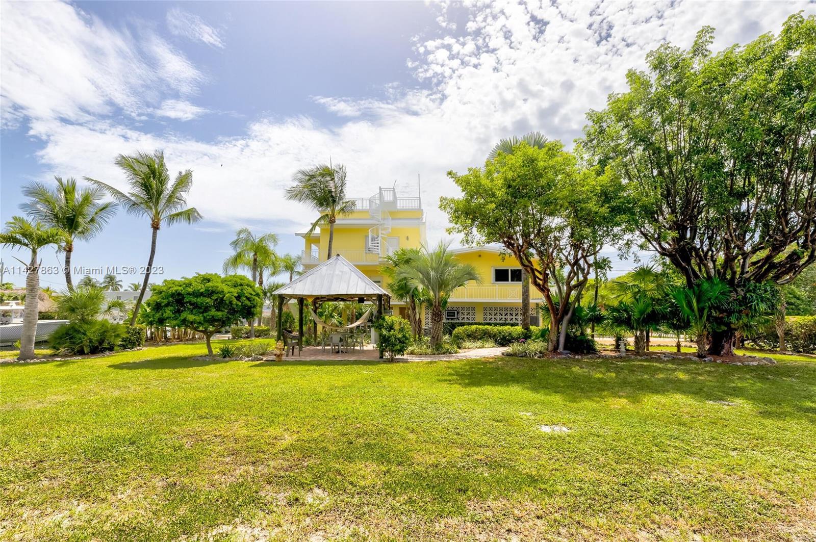 119 Harbor Dr & Adjacent Lot