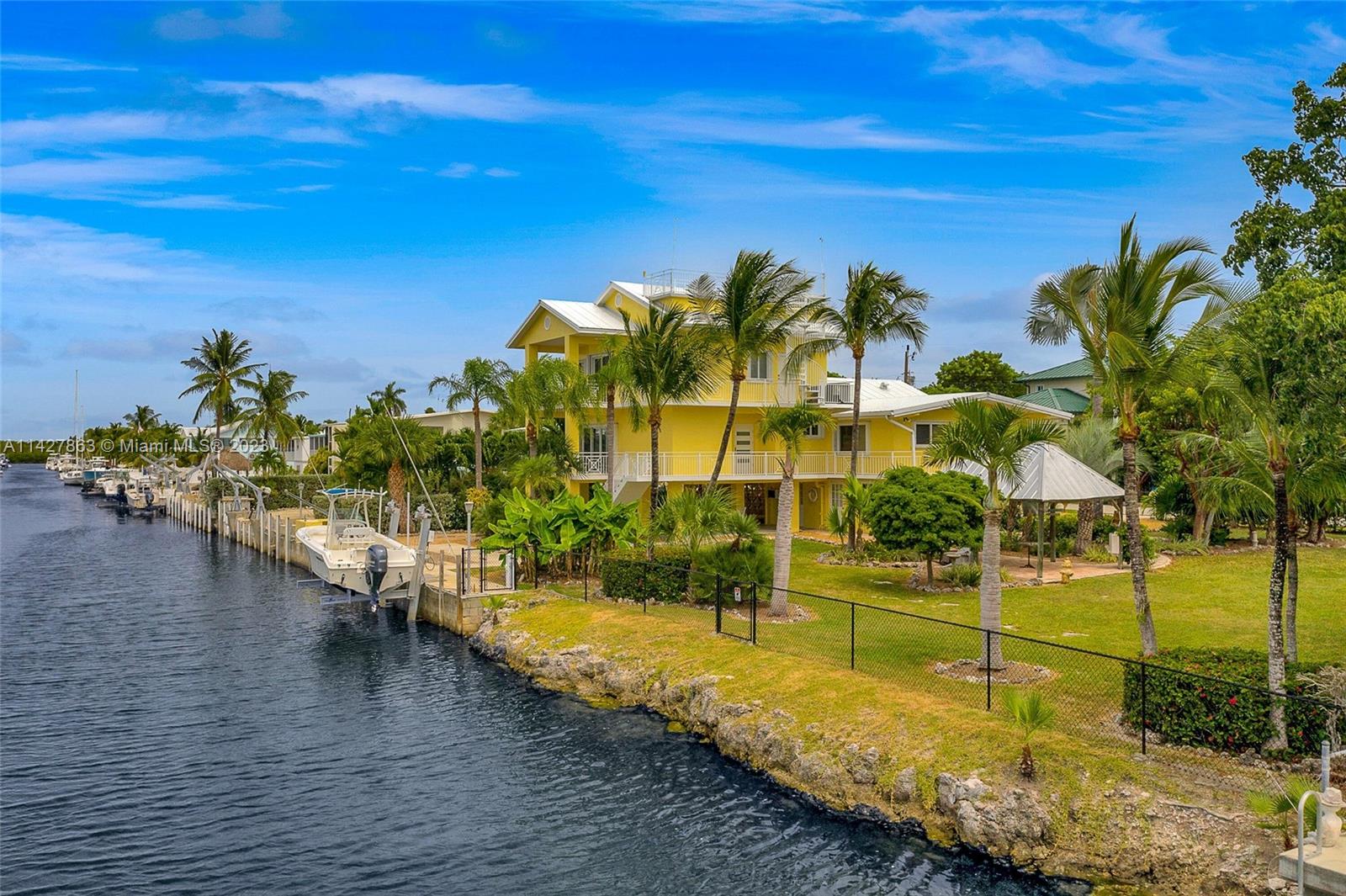 119 Harbor Dr & Adjacent Lot