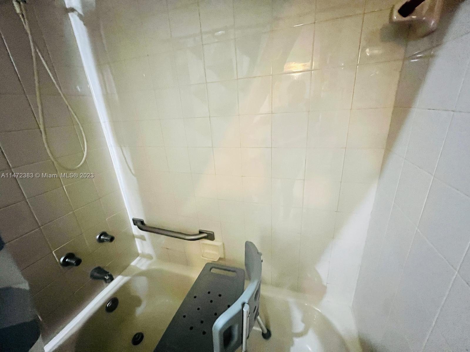 9917 W Okeechobee Rd # 207 Unit: 3-207