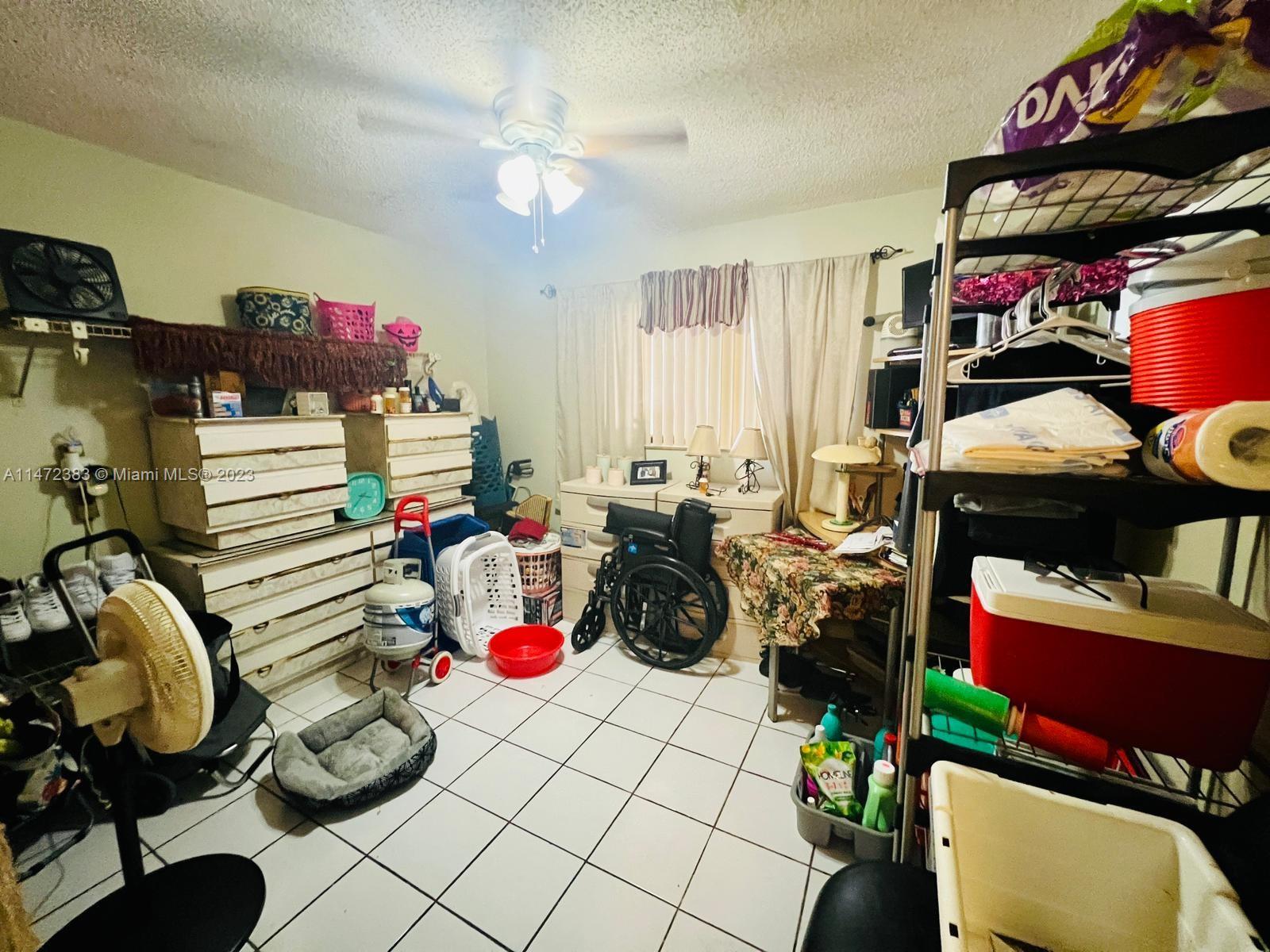 9917 W Okeechobee Rd # 207 Unit: 3-207