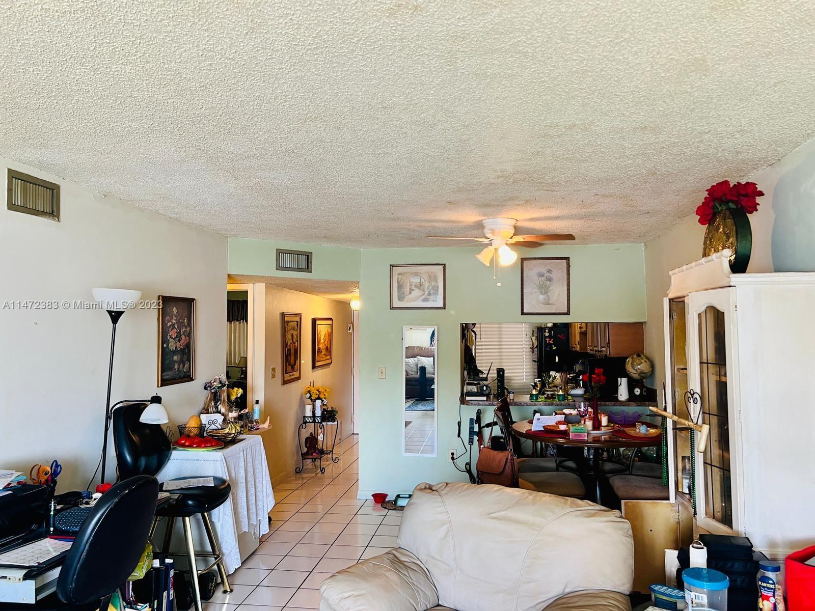 9917 W Okeechobee Rd # 207 Unit: 3-207