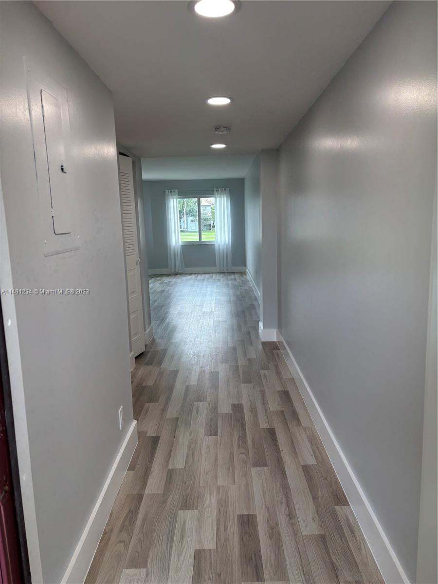 701 SW 128th Ave # 214F