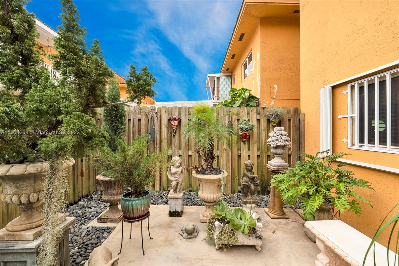 7818 W 34th Ln # 102 Unit: 25-102