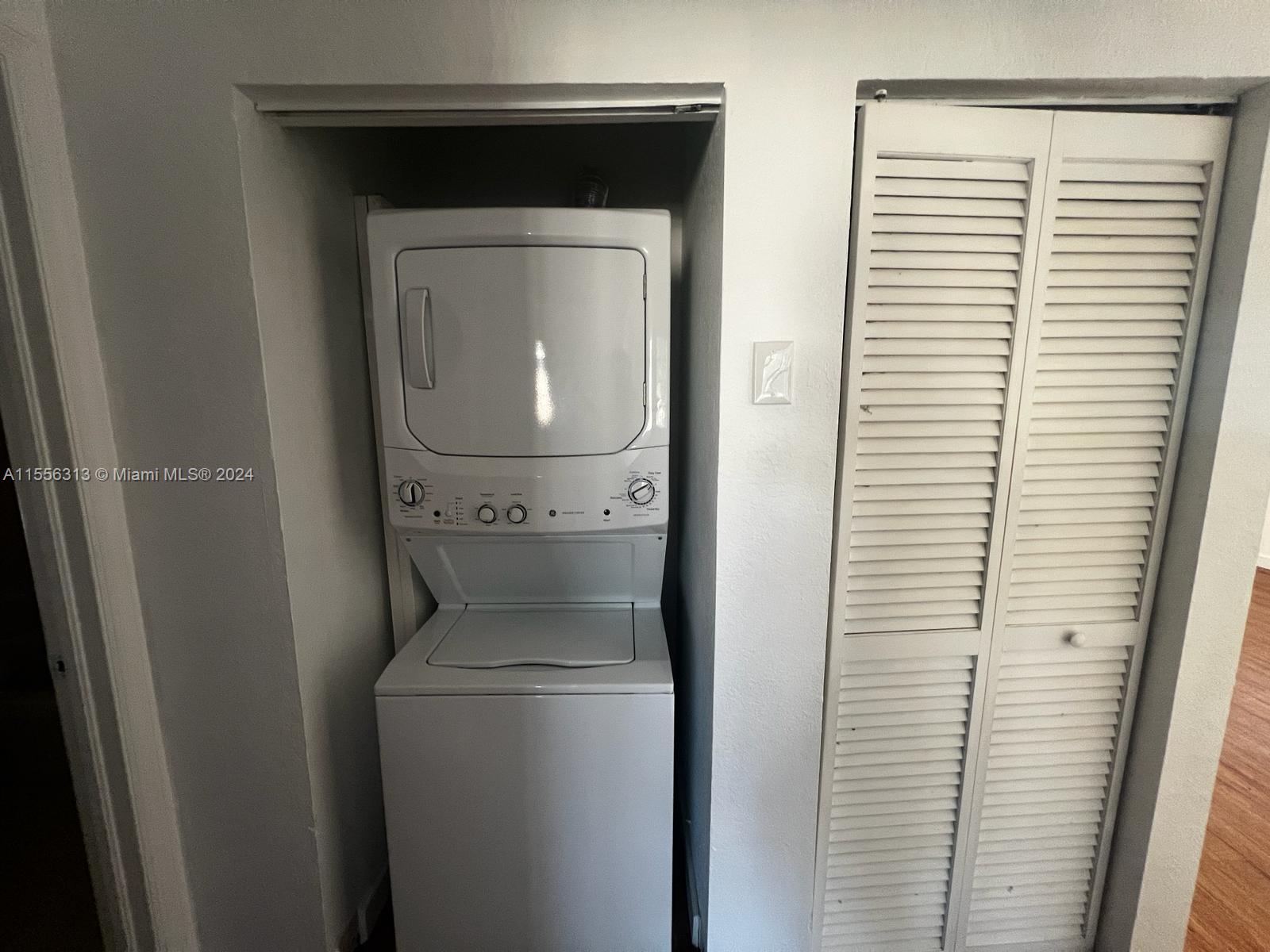 375 NE 26th Ave # 204