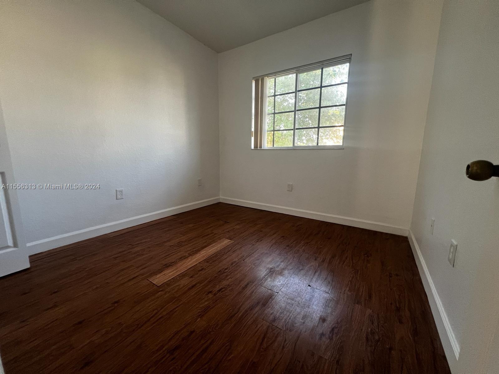 375 NE 26th Ave # 204