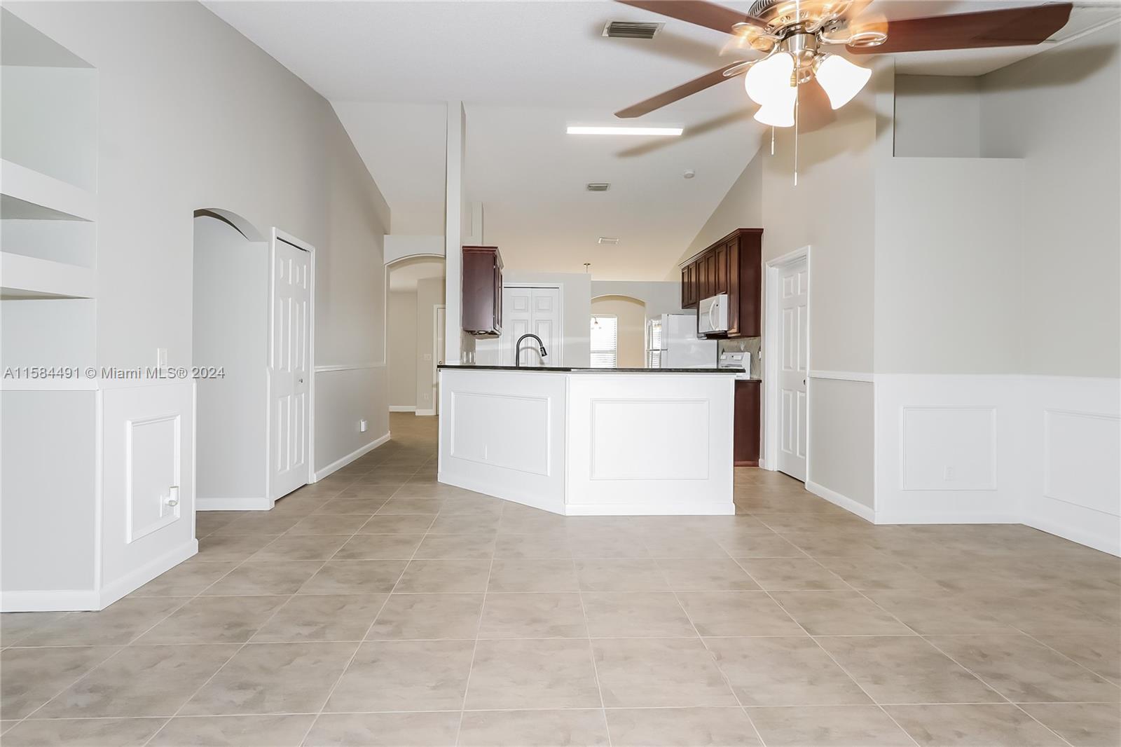 1666 SW Caisor Ave, Port St. Lucie