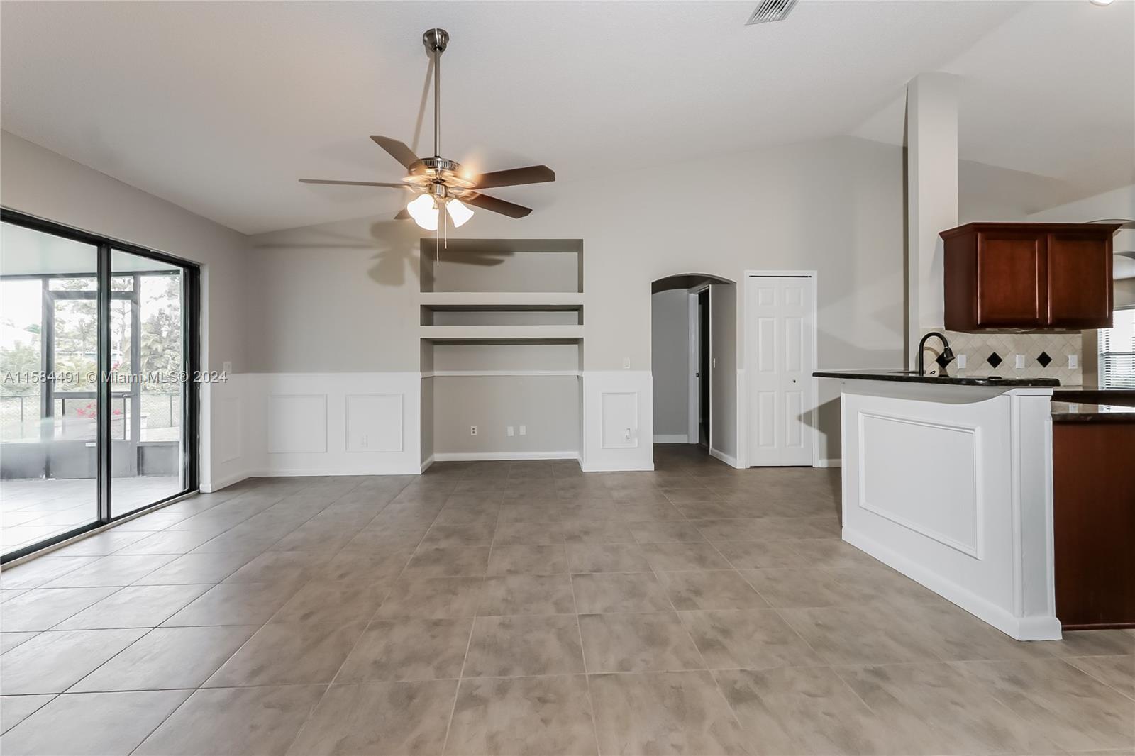 1666 SW Caisor Ave, Port St. Lucie