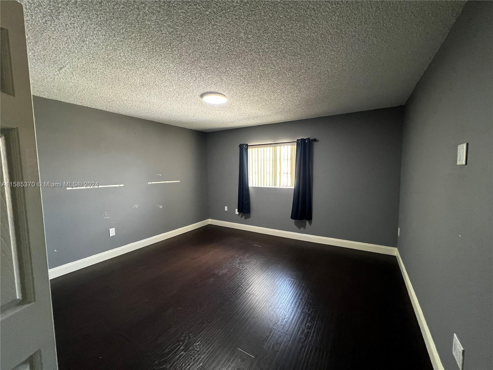 1555 W 44th Pl # 253B