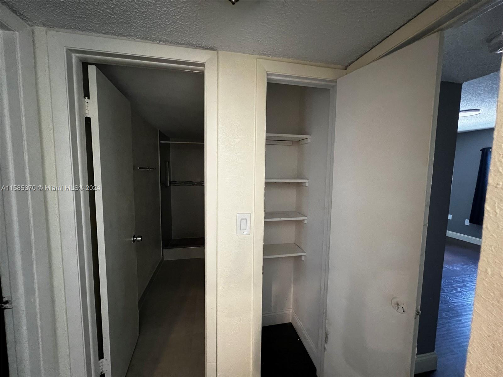 1555 W 44th Pl # 253B