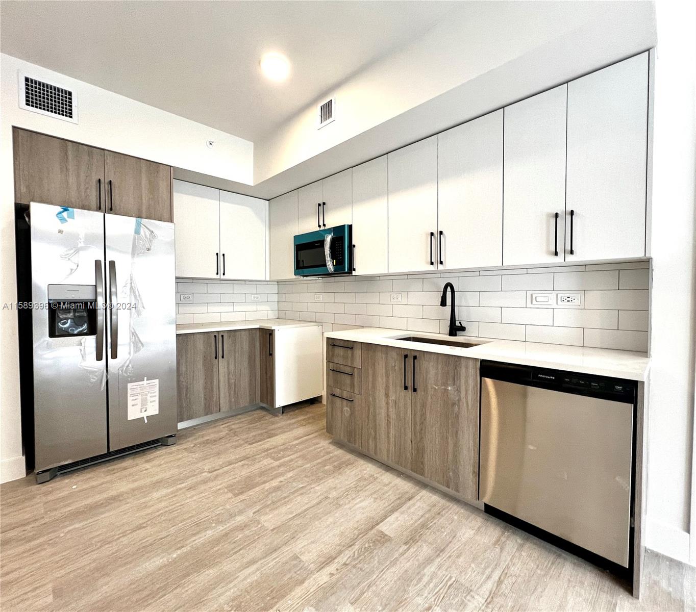 18412 Homestead Ave # 506