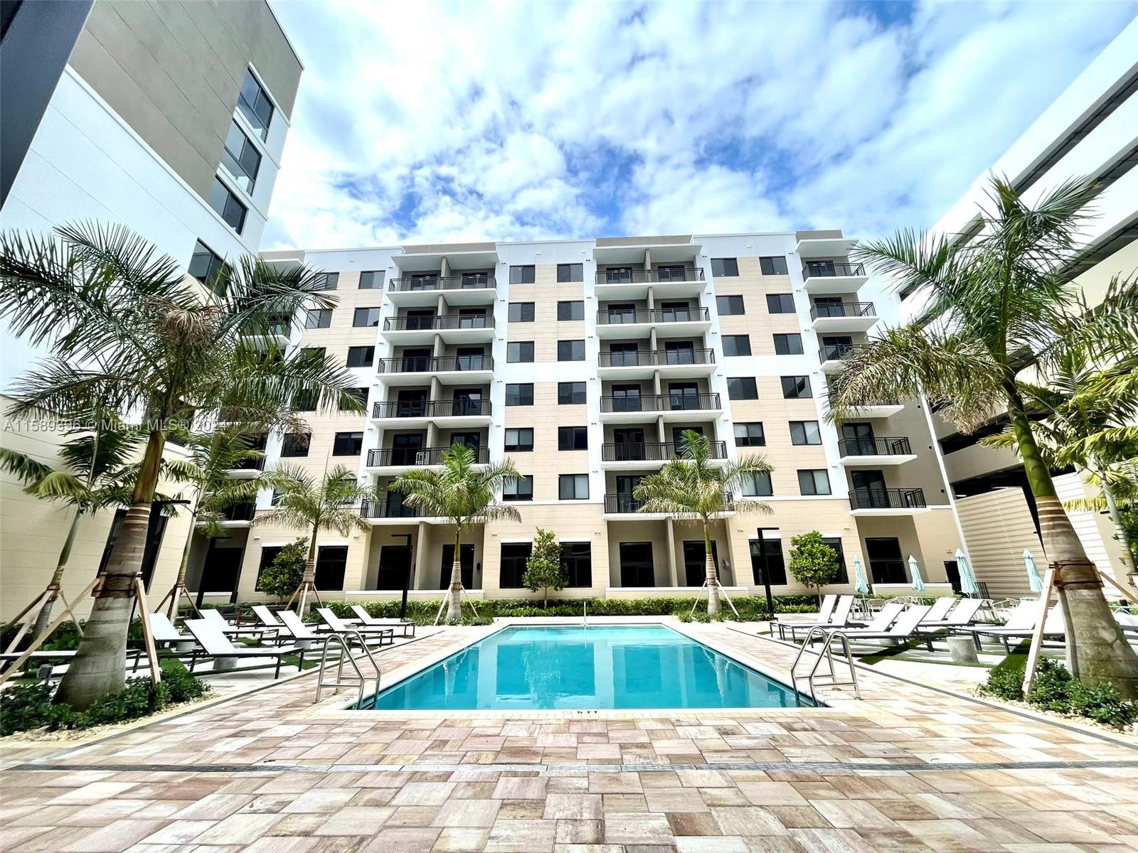 18412 Homestead Ave # 506