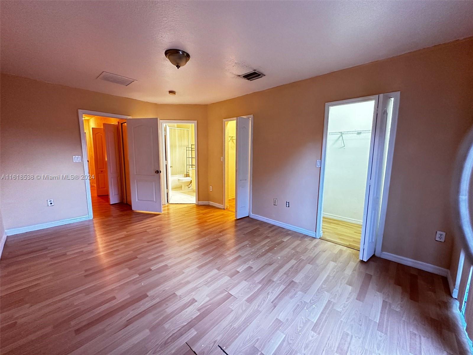 3105 SW 128th Ave # 113