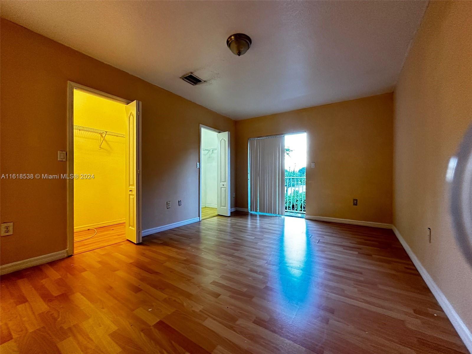 3105 SW 128th Ave # 113