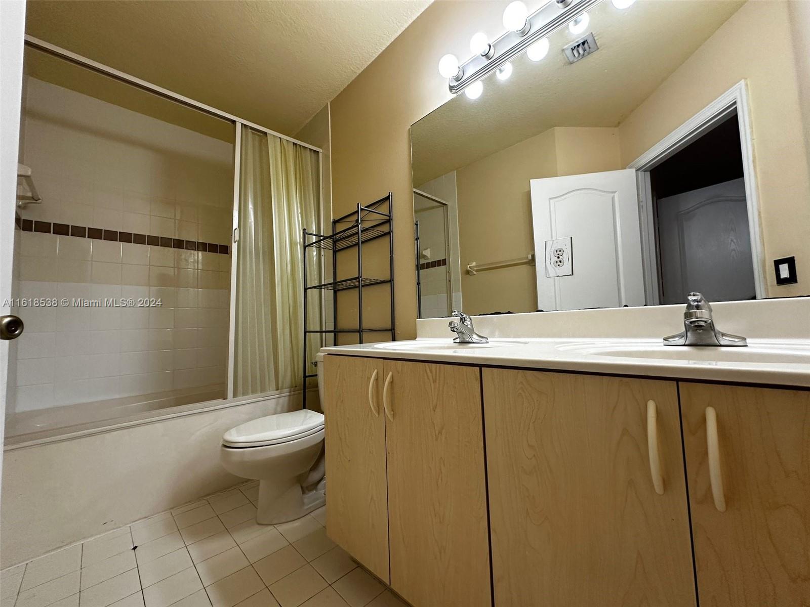 3105 SW 128th Ave # 113