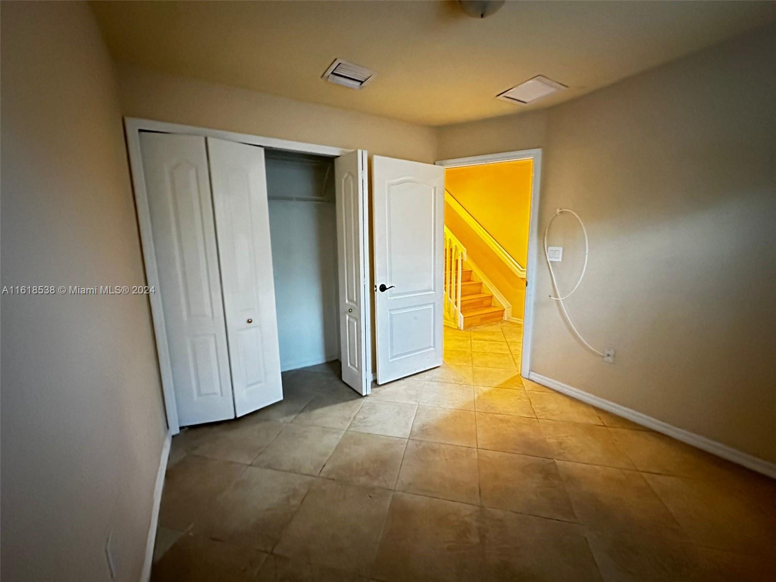 3105 SW 128th Ave # 113