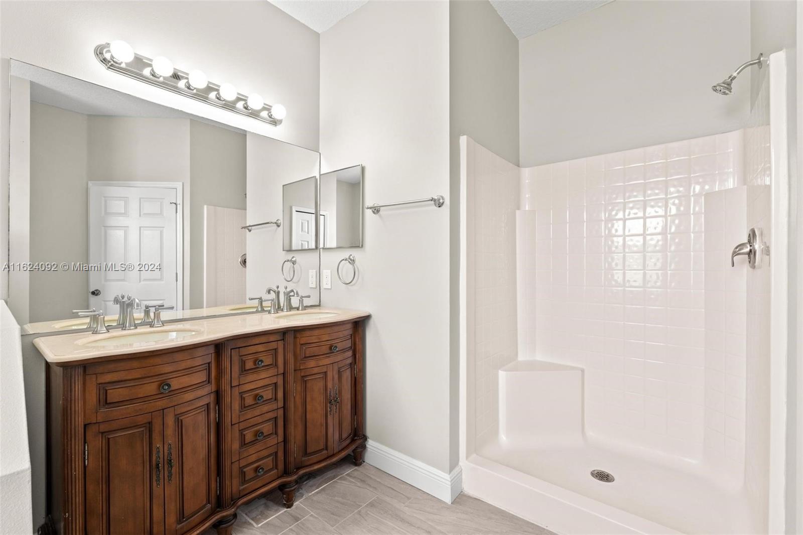 731 NW Treemont Ave, Port St. Lucie