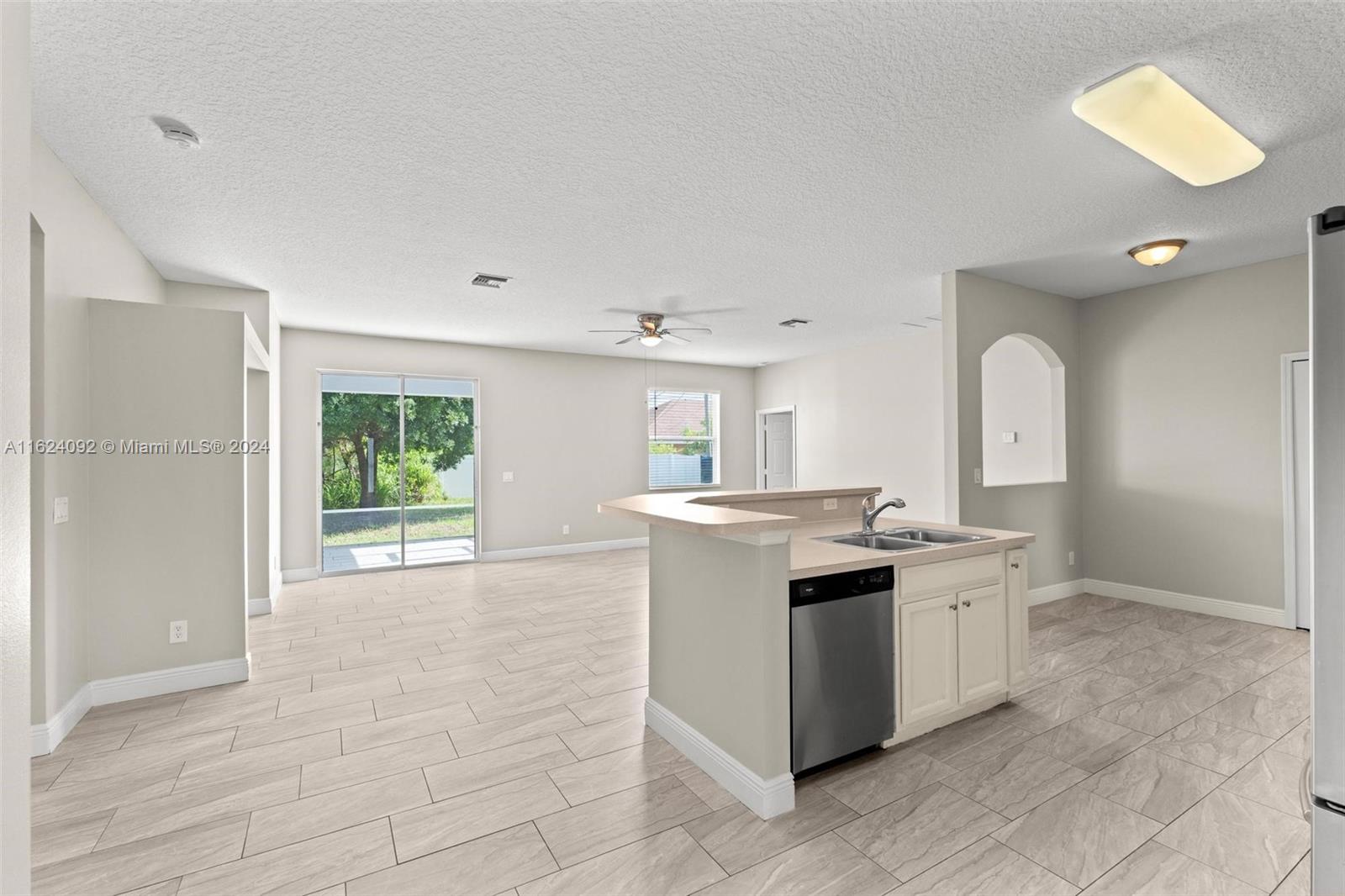 731 NW Treemont Ave, Port St. Lucie