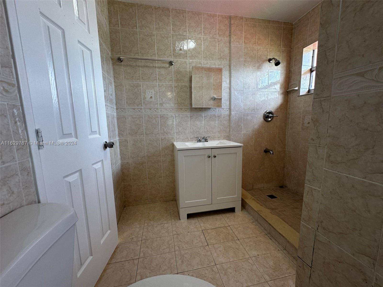 11840 SW 175th Ter # 11840