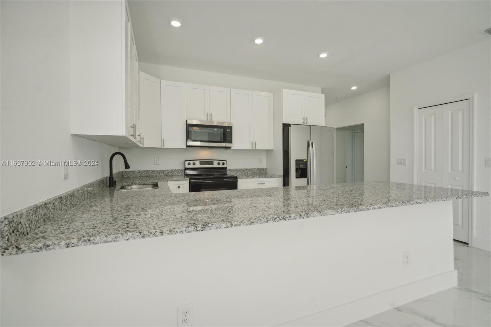 2810 54TH ST W
