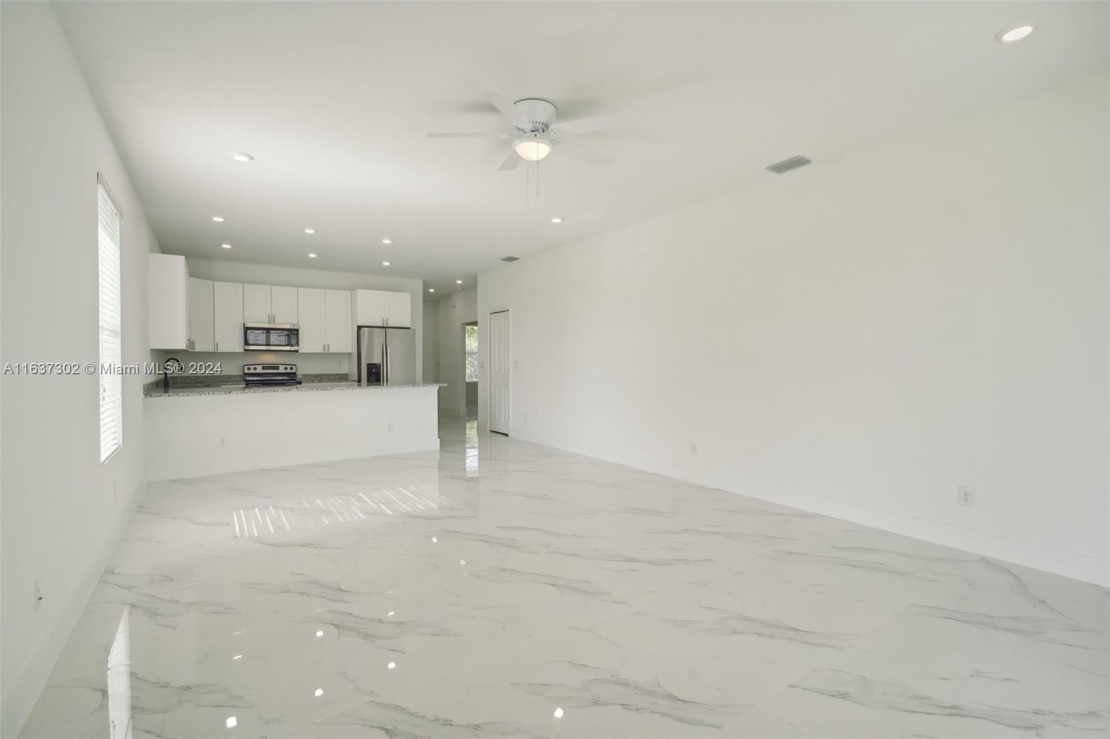 2810 54TH ST W