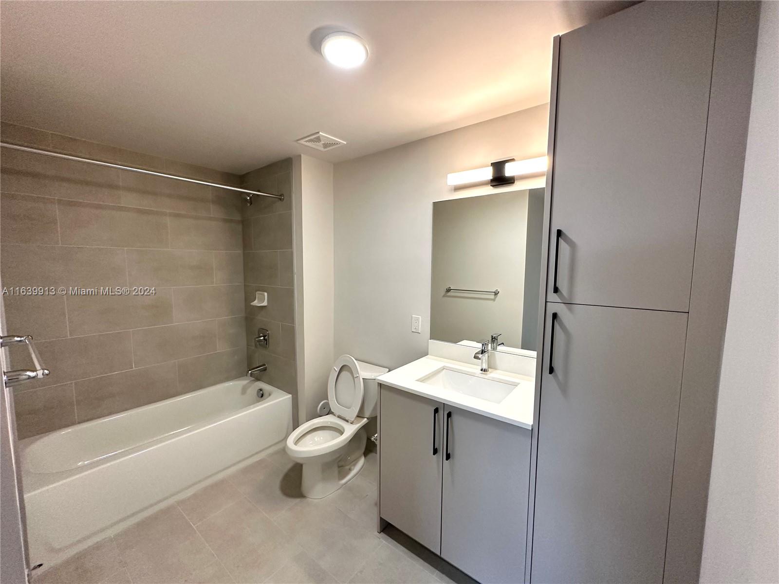 18412 Homestead Ave # 321