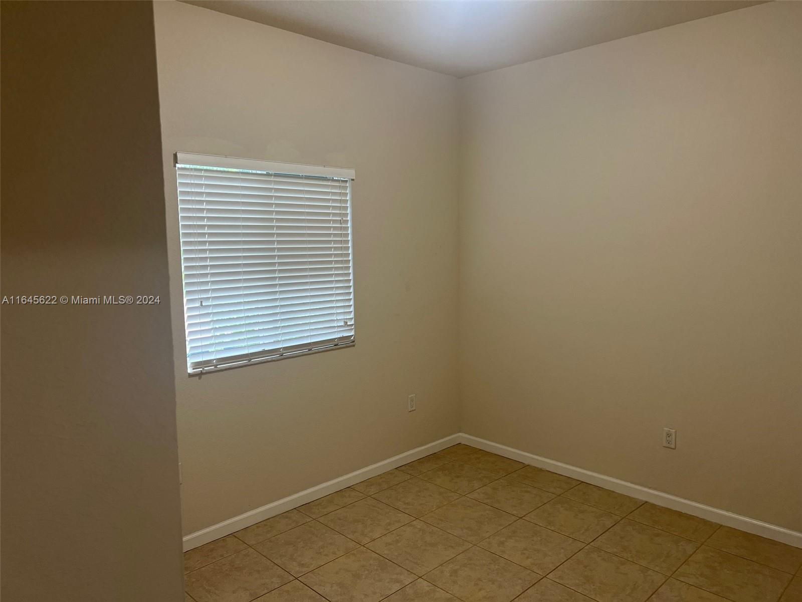 3425 W 80th St # 208