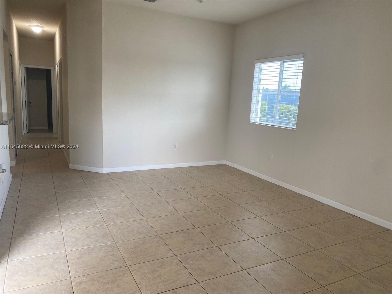 3425 W 80th St # 208