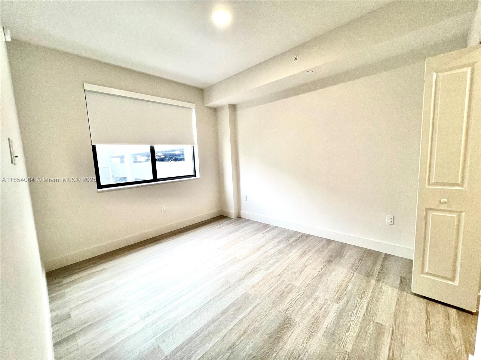 18412 Homestead Ave # 606