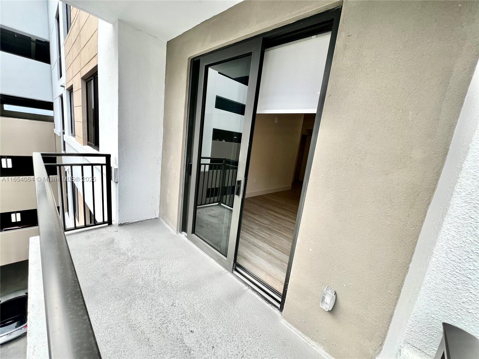 18412 Homestead Ave # 606