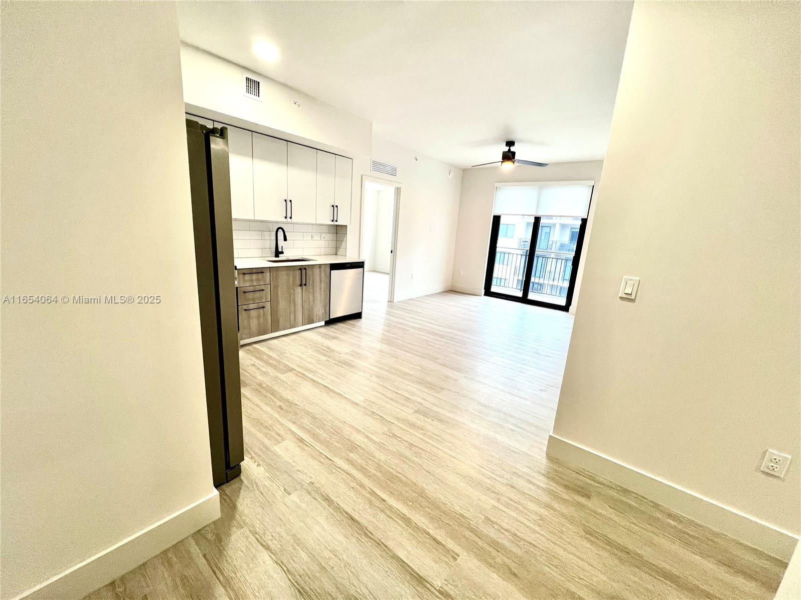 18412 Homestead Ave # 606