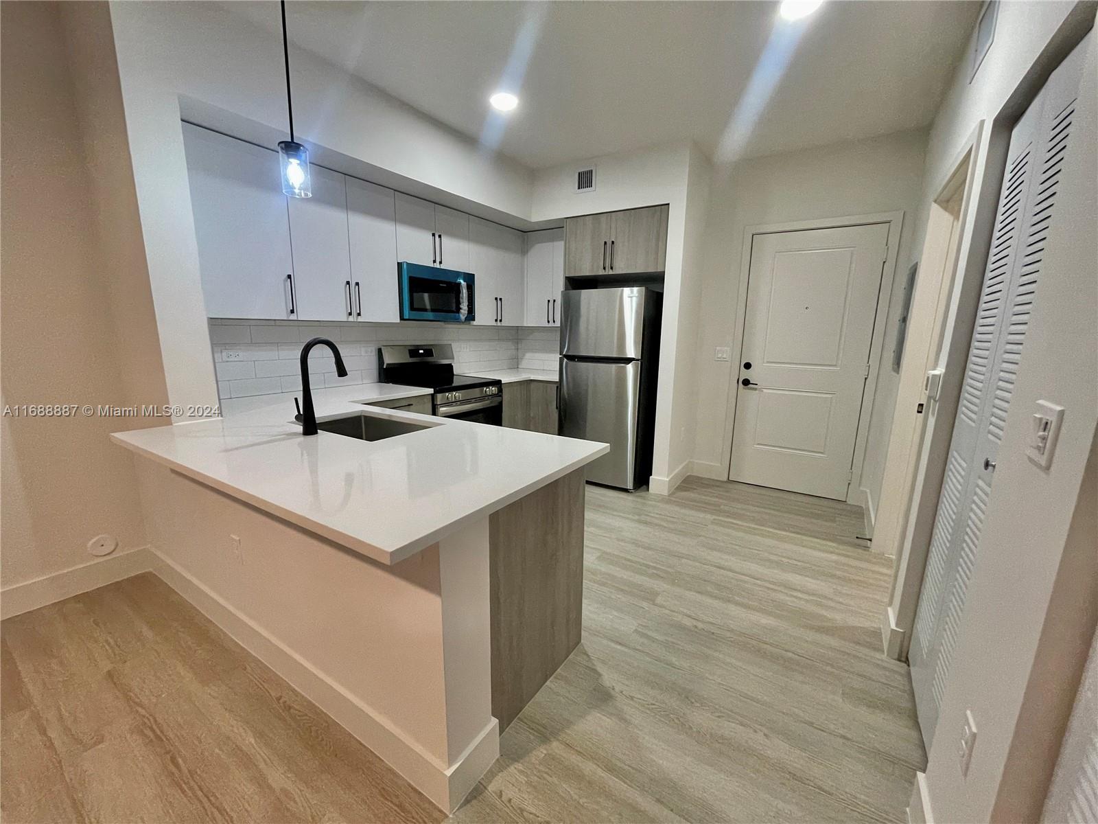 18412 Homestead Ave # 532