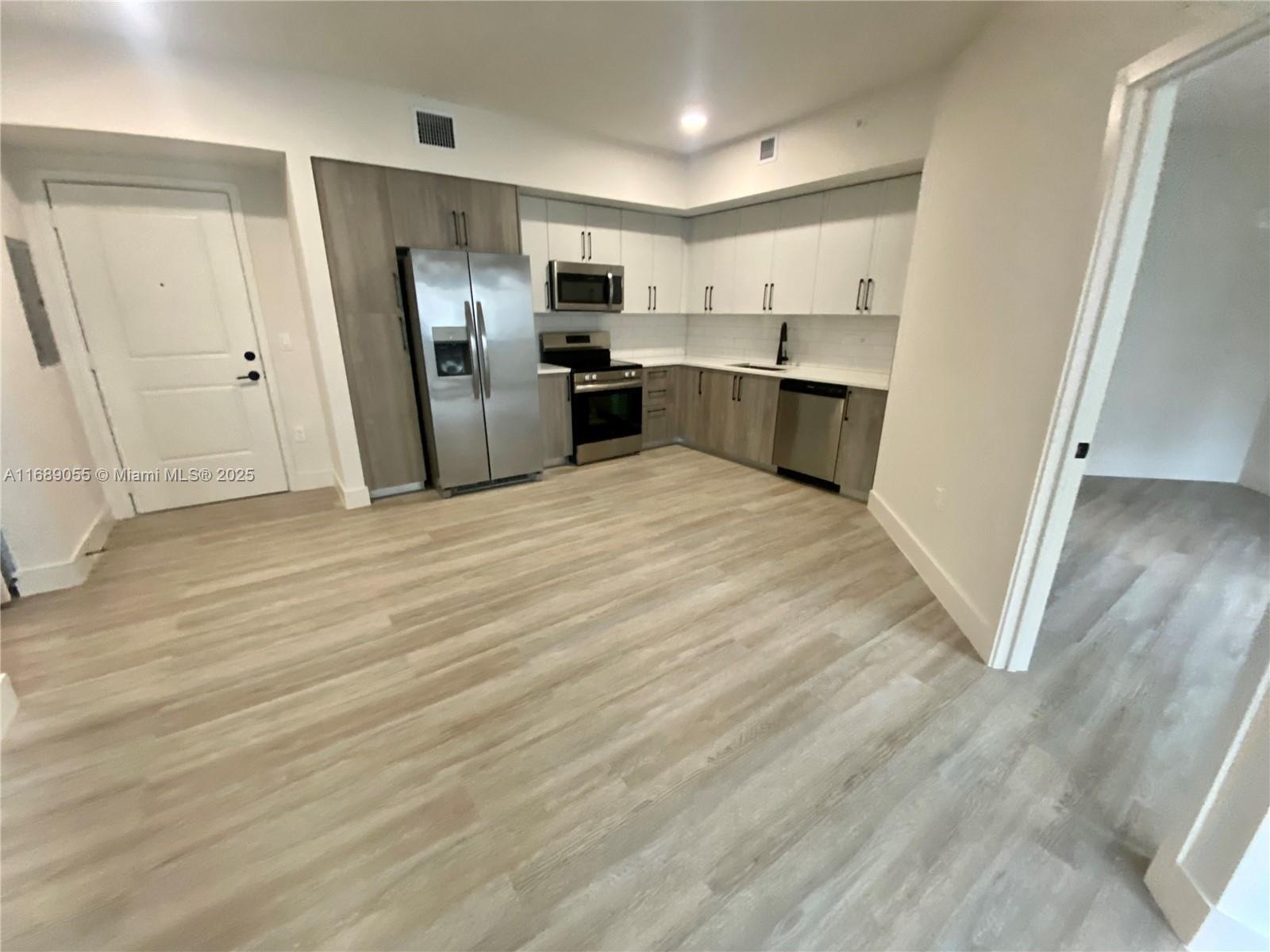 18412 Homestead Ave # 715