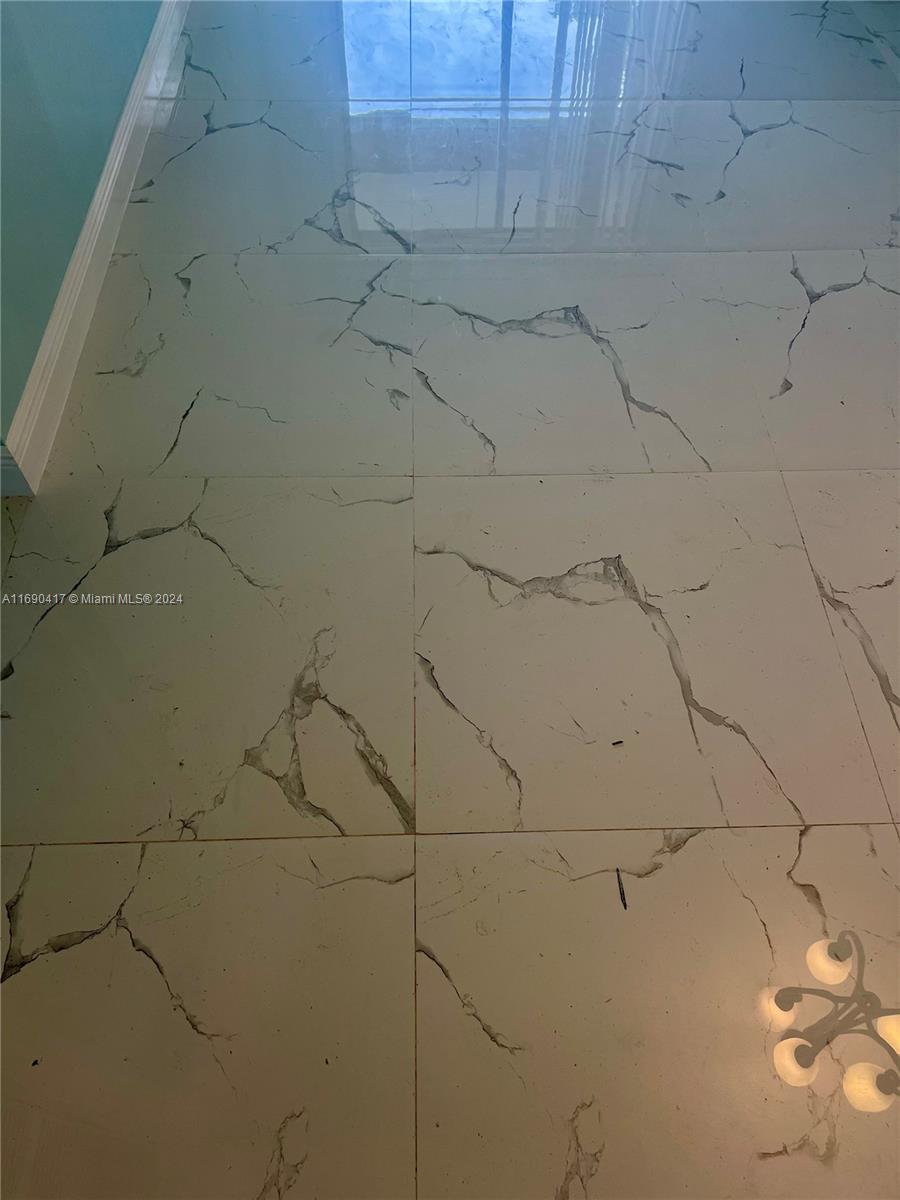 6100 Forest Hill Blvd # 205