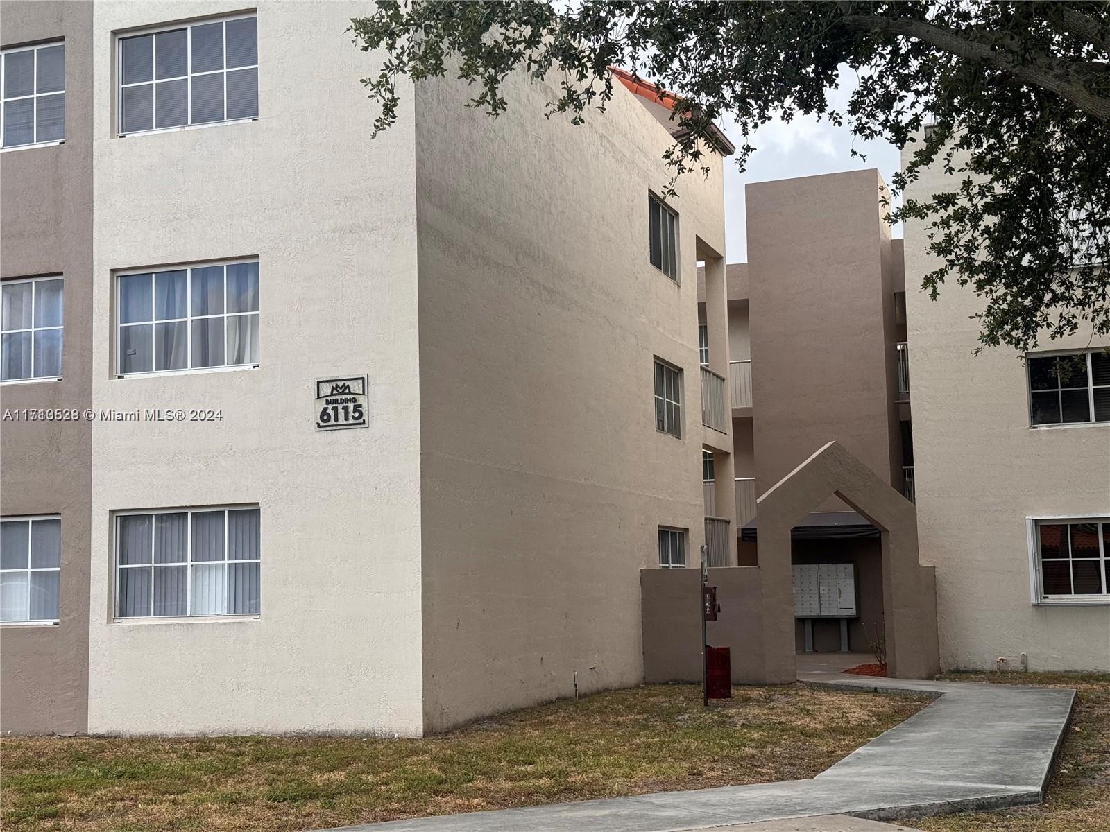 6115 NW 186th St # 307