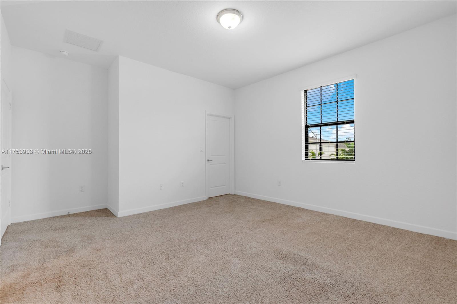 1150 SW 6th Ct
